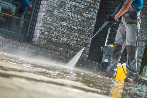 Commercial Driveway Power Washing