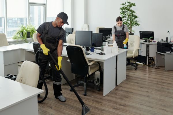 Commercial Facility Cleaning