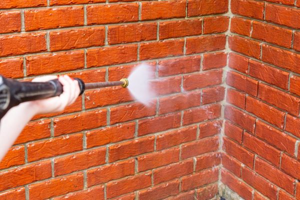 Outdoor Home Power Washing